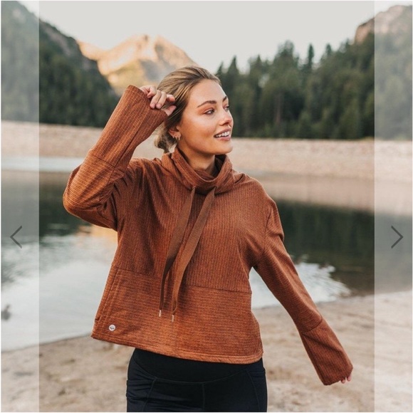 Senita Athletics Going Places Pullover -brown - Picture 2 of 7